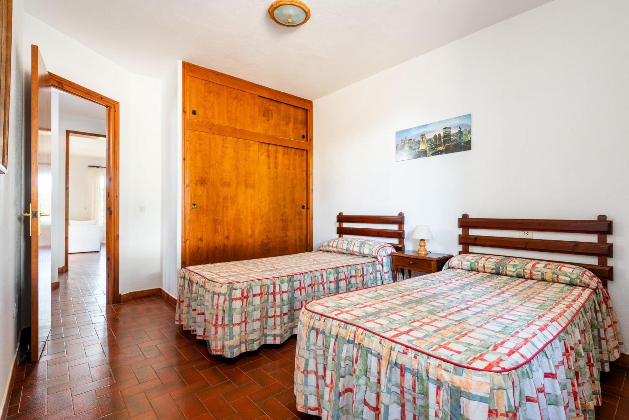 Apartment Ullastres I