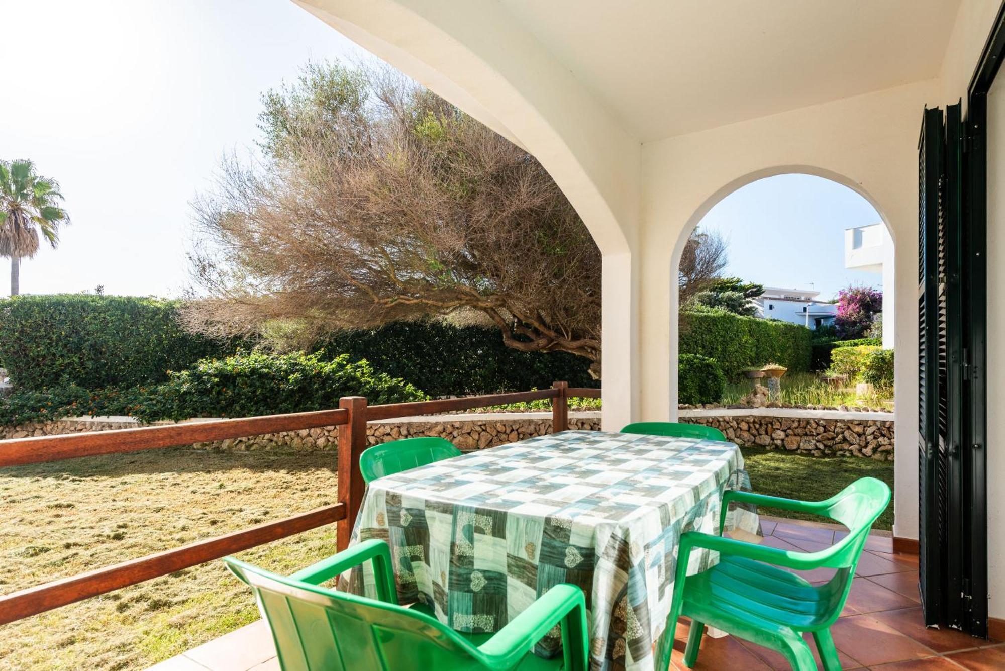 Ullastres I Apartment *