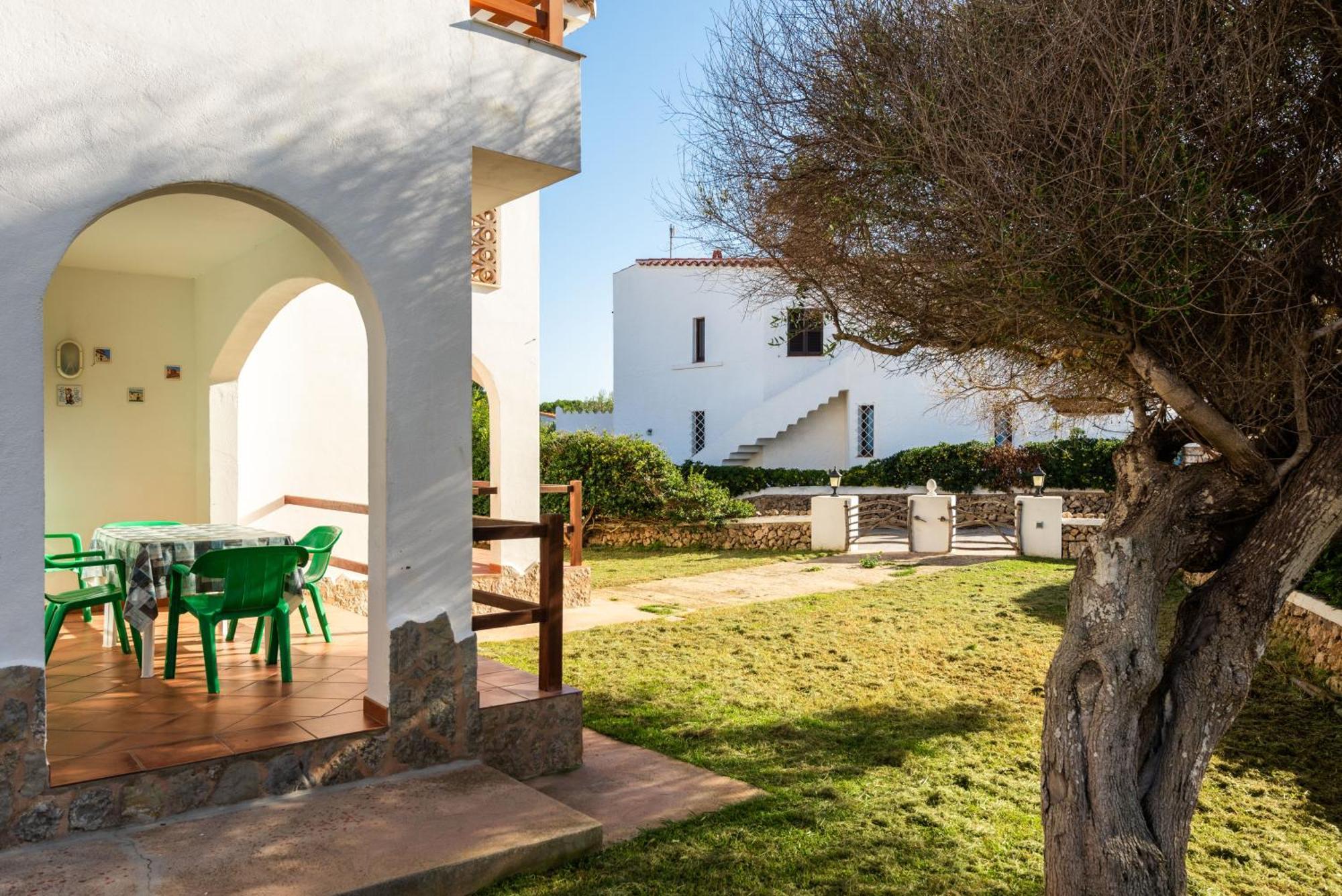 Ullastres I Apartment